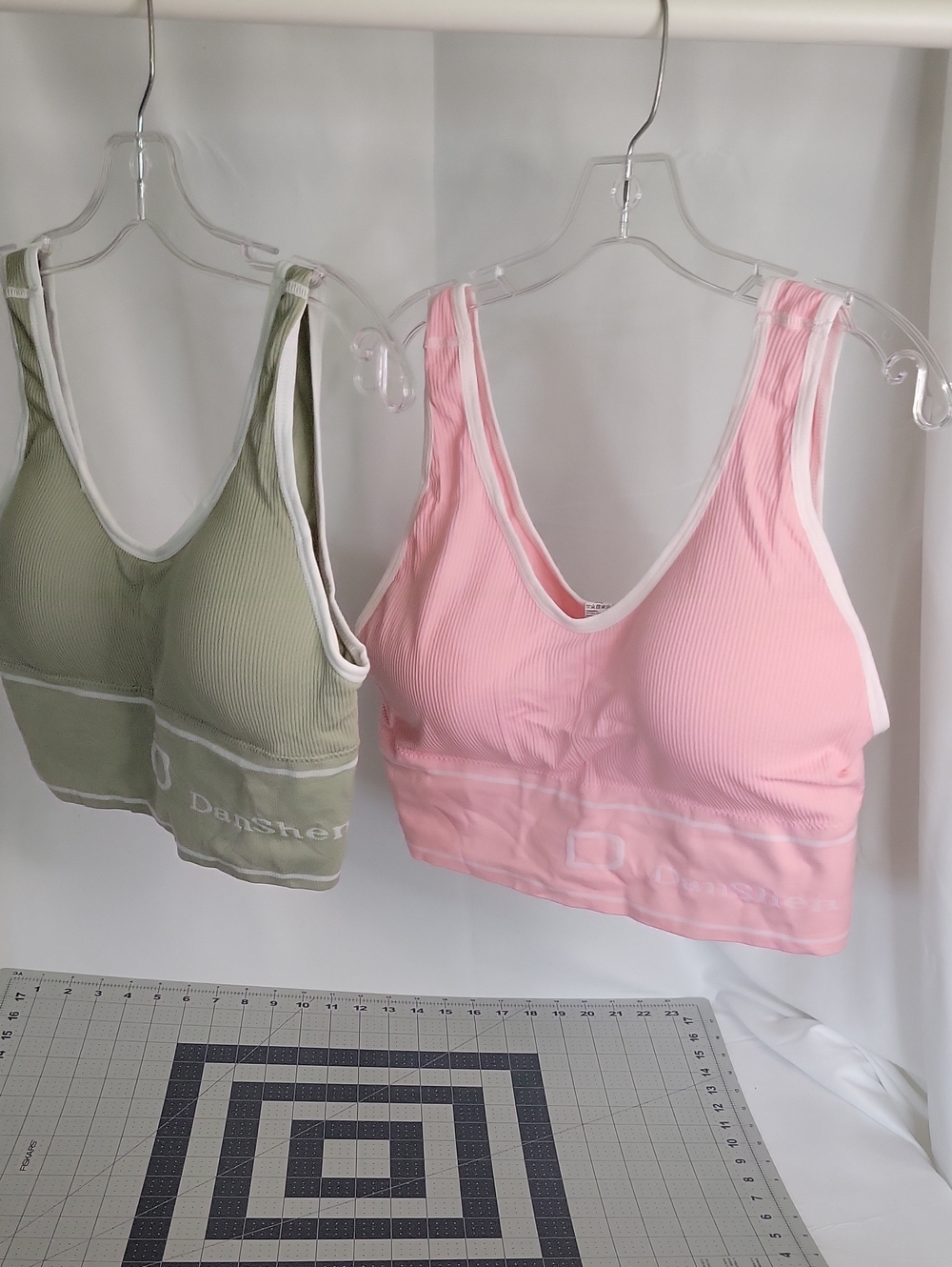 Ribbed Seamless Bralette - Pink